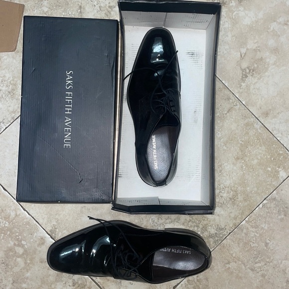 Saks fifth Avenue dress shoes men’s size 9 - Picture 1 of 5